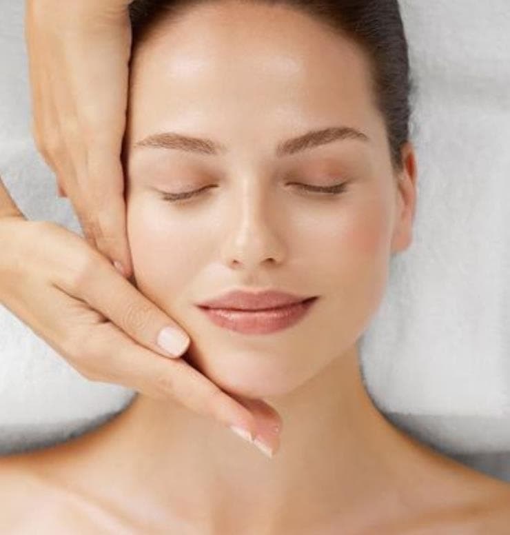 Hixiene Facial con Aromaterapia 